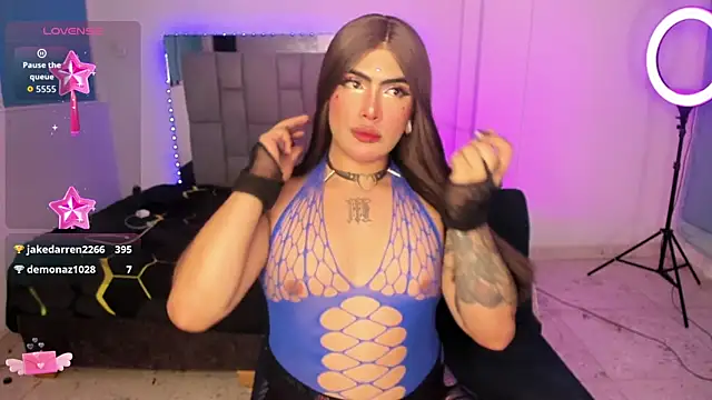 Sophie whitexxx online show from May 28, 10:52 pm