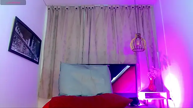 alexsandra kiss online show from May 28, 11:41 am