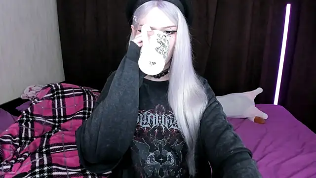 amelia mays xx online show from September 28, 8:52 pm