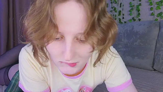 c0ralynx online show from May 22, 10:39 pm