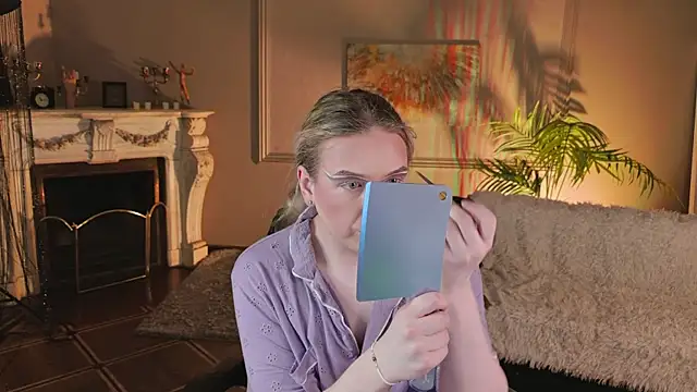 Jes Solar online show from May 2, 10:15 pm