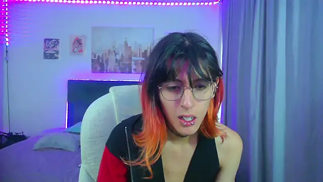 goth minerva online show from May 11, 1:38 pm