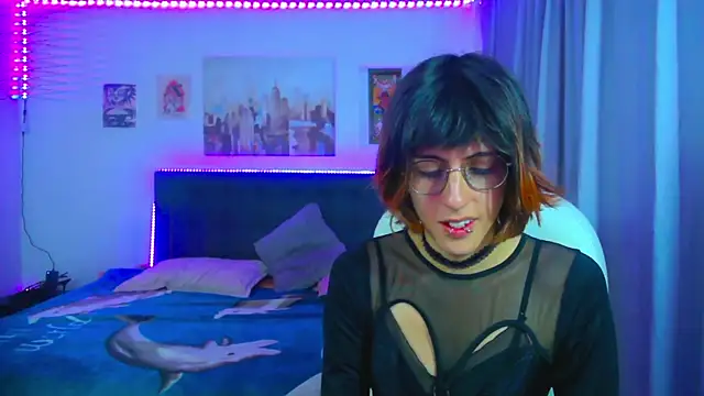 goth minerva online show from May 25, 1:52 pm