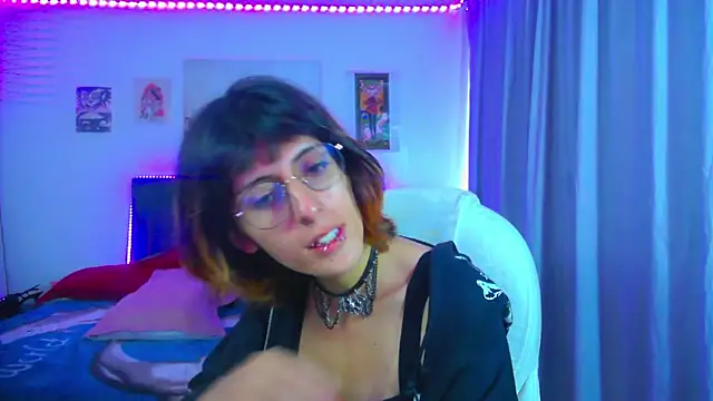 goth minerva online show from May 27, 1:30 pm