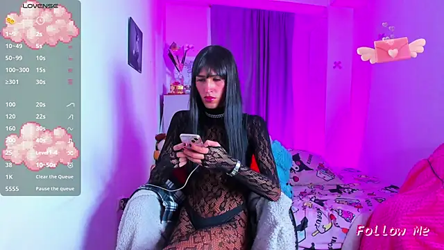 SkylerBennet online show from February 22, 3:42 am