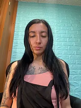 SALOME KORLAND online show from January 7, 4:43 pm