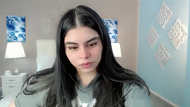 maddissonivanova online show from November 4, 7:13 pm