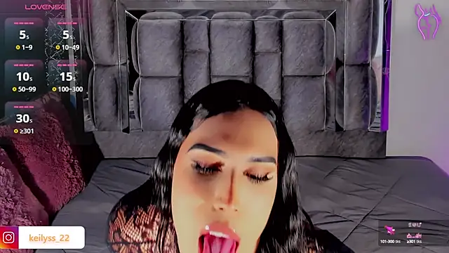 Keilyss  online show from September 21, 5:35 am