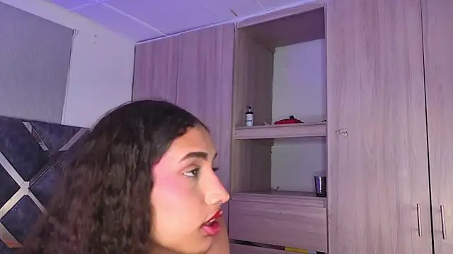 candice777 online show from December 22, 5:39 pm