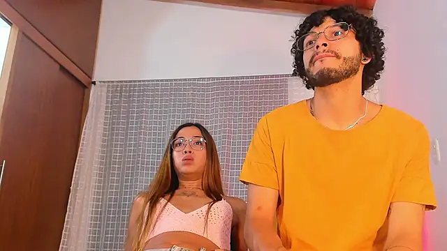 emmmalym online show from September 9, 1:37 am