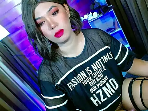 bigfattycocksonya27 online show from May 11, 8:20 am