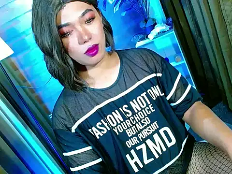 bigfattycocksonya27 online show from May 17, 10:37 am