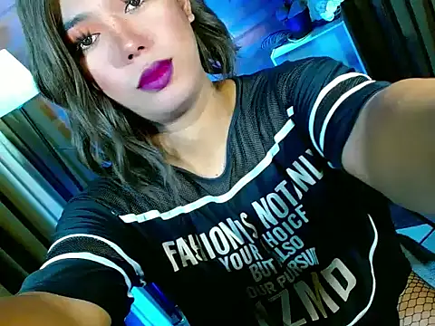 bigfattycocksonya27 online show from May 18, 6:08 am