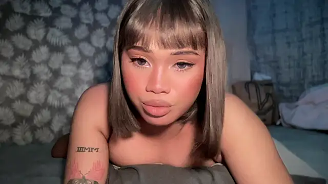 Exotic alyssa69 online show from June 2, 3:46 pm