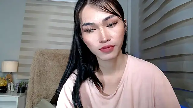 lovelychanel69xx online show from October 5, 11:26 pm