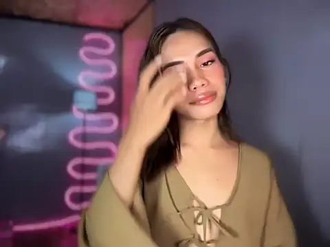 Lovelynikki03 online show from May 29, 8:46 am