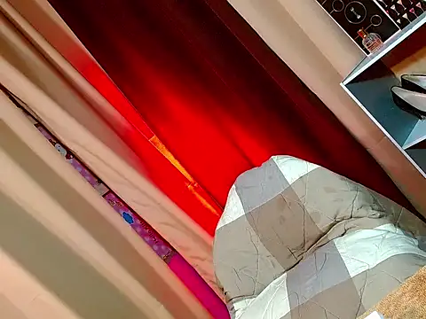 Bella subhunterx online show from May 2, 5:56 am