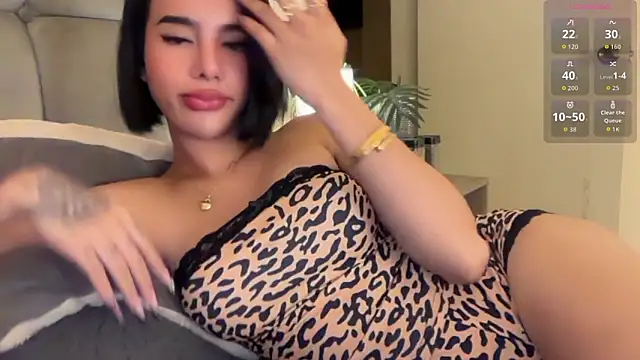 s1nfulbarbie online show from May 24, 5:21 pm