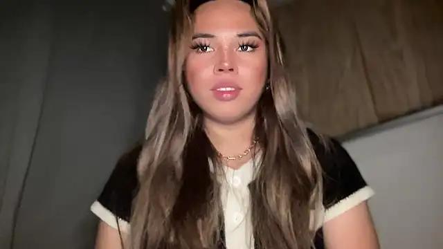 Snapshot of goddessofalltime chatting on October 11, 6:32 pm goddessofalltime online show from October 11, 6:32 pm