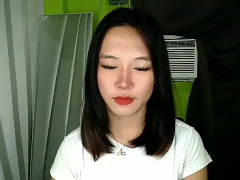 Ricaliciuos online show from May 13, 9:35 pm