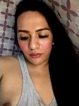 enoria1992 online show from February 25, 12:59 am