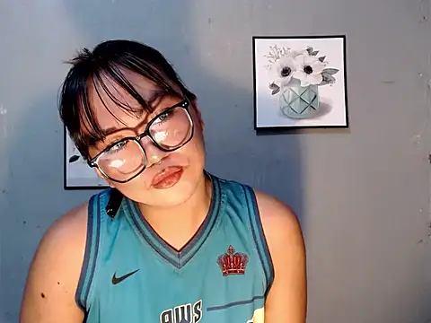 Asianblk barbiedoll online show from June 2, 3:41 am