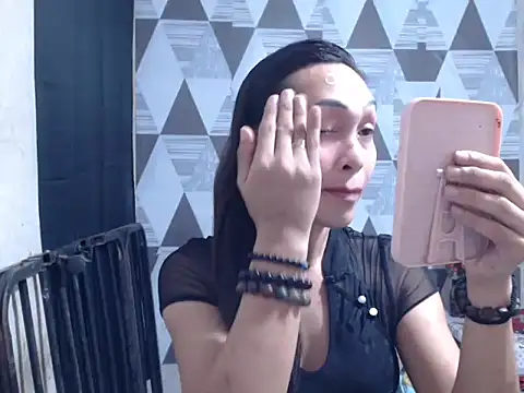 Wiynwyn Delamerced1989 online show from April 27, 10:41 pm