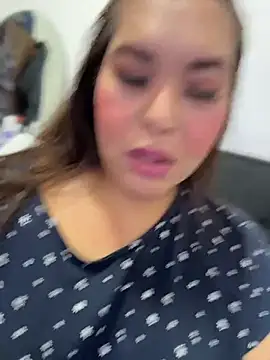 ashleygrahamts online show from April 30, 12:38 am