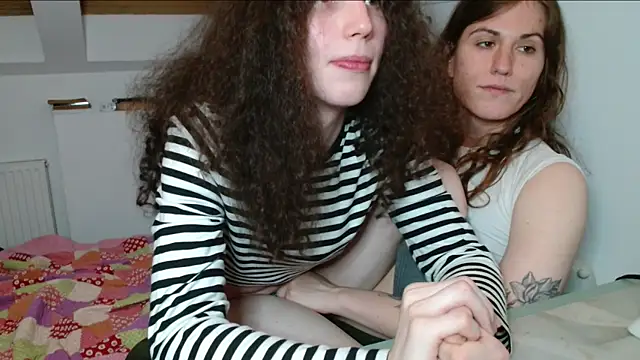 Snapshot of tsbubbles760 chatting on October 17, 8:34 pm tsbubbles760 online show from October 17, 8:34 pm