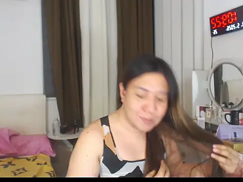 stellahugeX online show from May 27, 5:10 pm