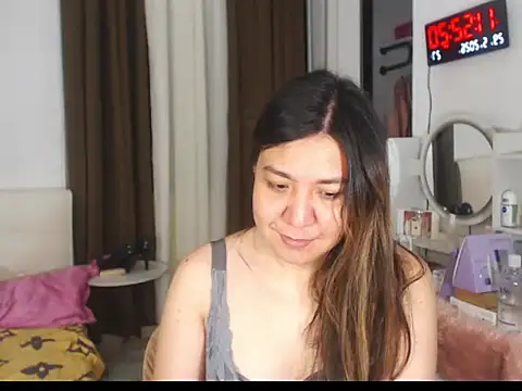 stellahugeX online show from May 29, 3:54 pm
