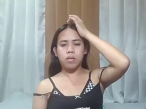 exoticpinay dolly online show from May 4, 12:15 am
