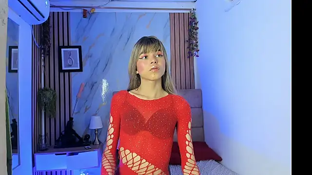 Vanessa Jenner online show from May 29, 12:03 pm