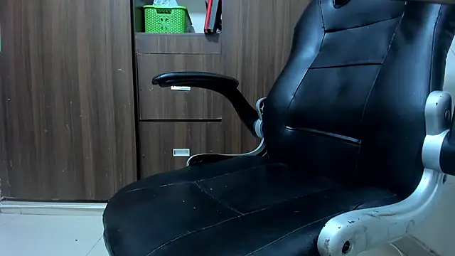 miss bigcockts online show from May 2, 6:13 pm