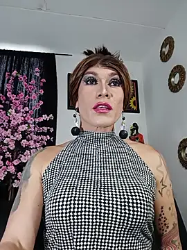JessiicaExoticX1 online show from May 15, 7:00 pm