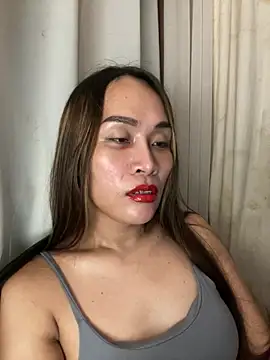 RomanticPearlTS online show from May 9, 1:07 pm