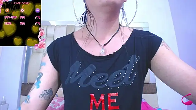 DollCoquette27 online show from May 14, 12:26 pm