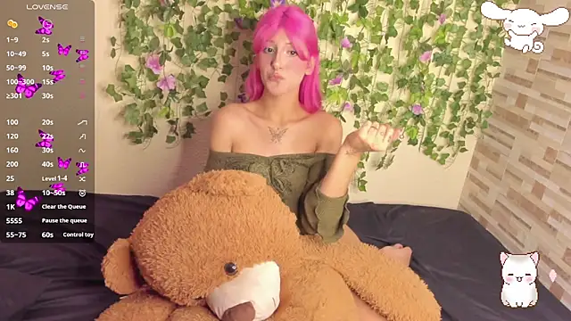 Amy Moonlight online show from April 22, 9:33 pm
