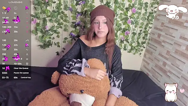 Amy Moonlight online show from May 7, 9:33 pm