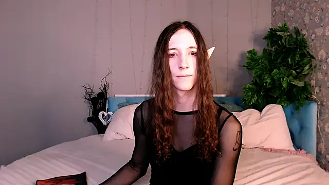 SilverMuse online show from December 16, 8:14 pm