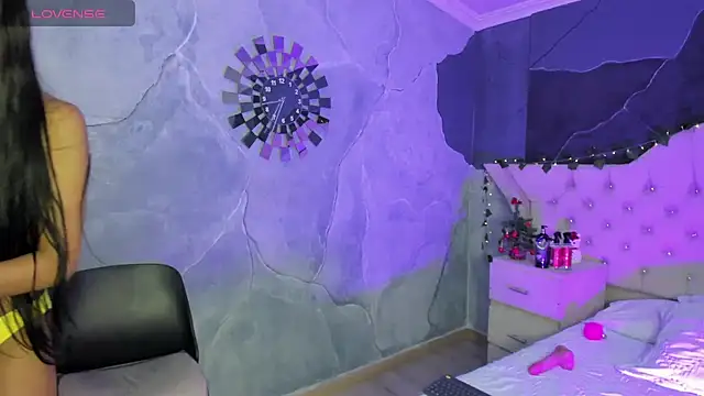 AmbarFoxx  online show from December 4, 7:02 am