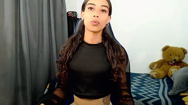 Sweet-Cris online show from January 14, 5:00 pm