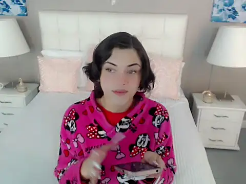 nathalialoes1 online show from November 11, 12:07 pm