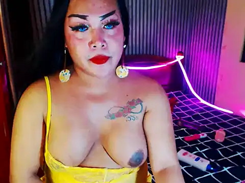 CumFactoryLuna online show from May 9, 12:12 pm