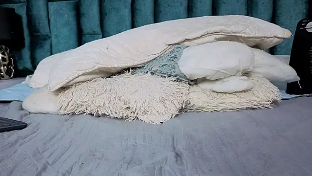 Emma Foxi online show from February 13, 7:54 pm