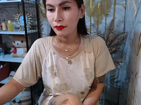 tshot izzy 88 online show from April 29, 4:17 am
