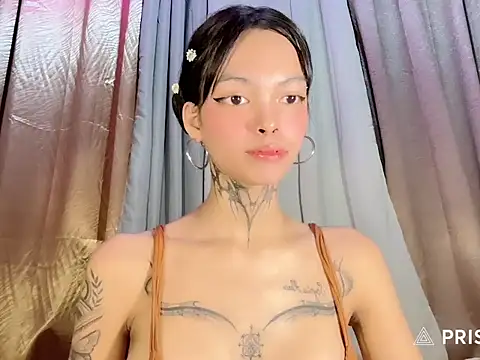Sugarcandyyy online show from May 13, 4:27 pm