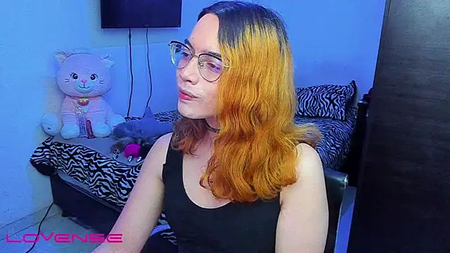 lillykittyy online show from October 23, 2:04 am