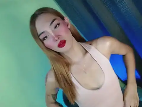 sweetfuckerbaby18 online show from May 25, 6:15 pm