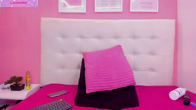 Macarena 05 online show from February 25, 6:51 am